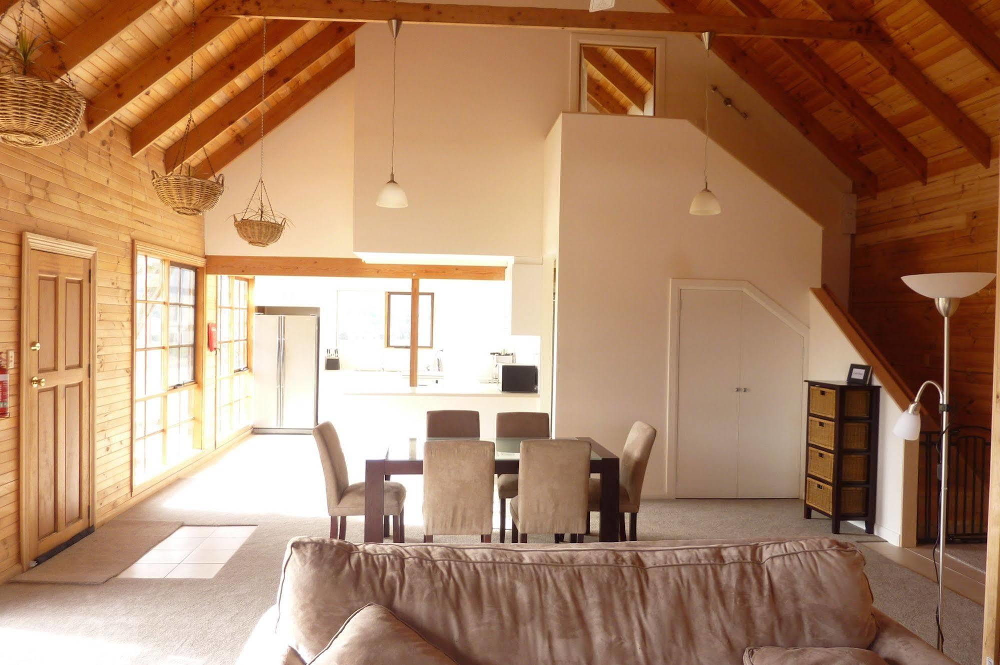 Charles Reuben Estate Guest House โฮบาร์ต ภายนอก รูปภาพ