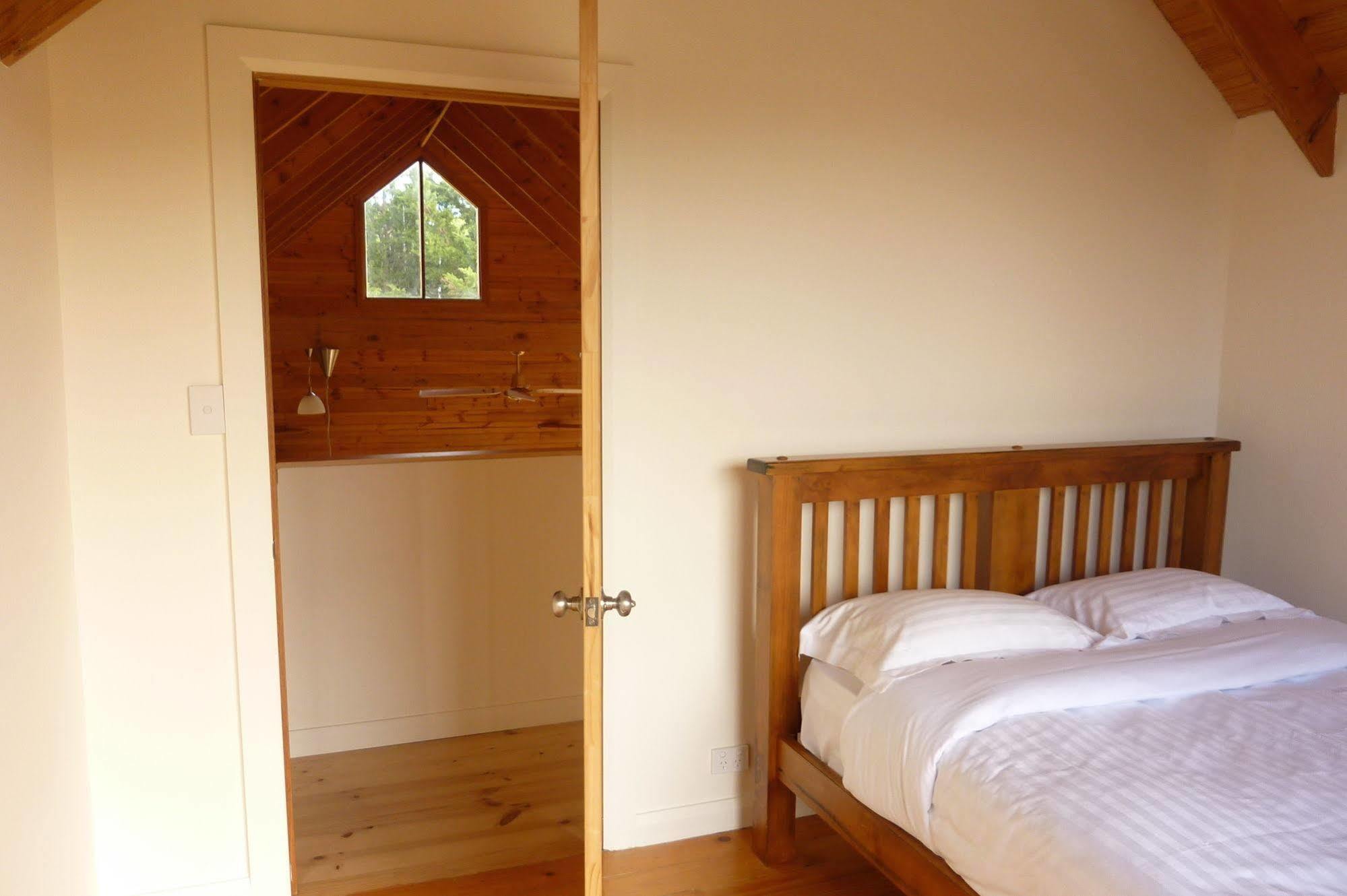 Charles Reuben Estate Guest House โฮบาร์ต ภายนอก รูปภาพ