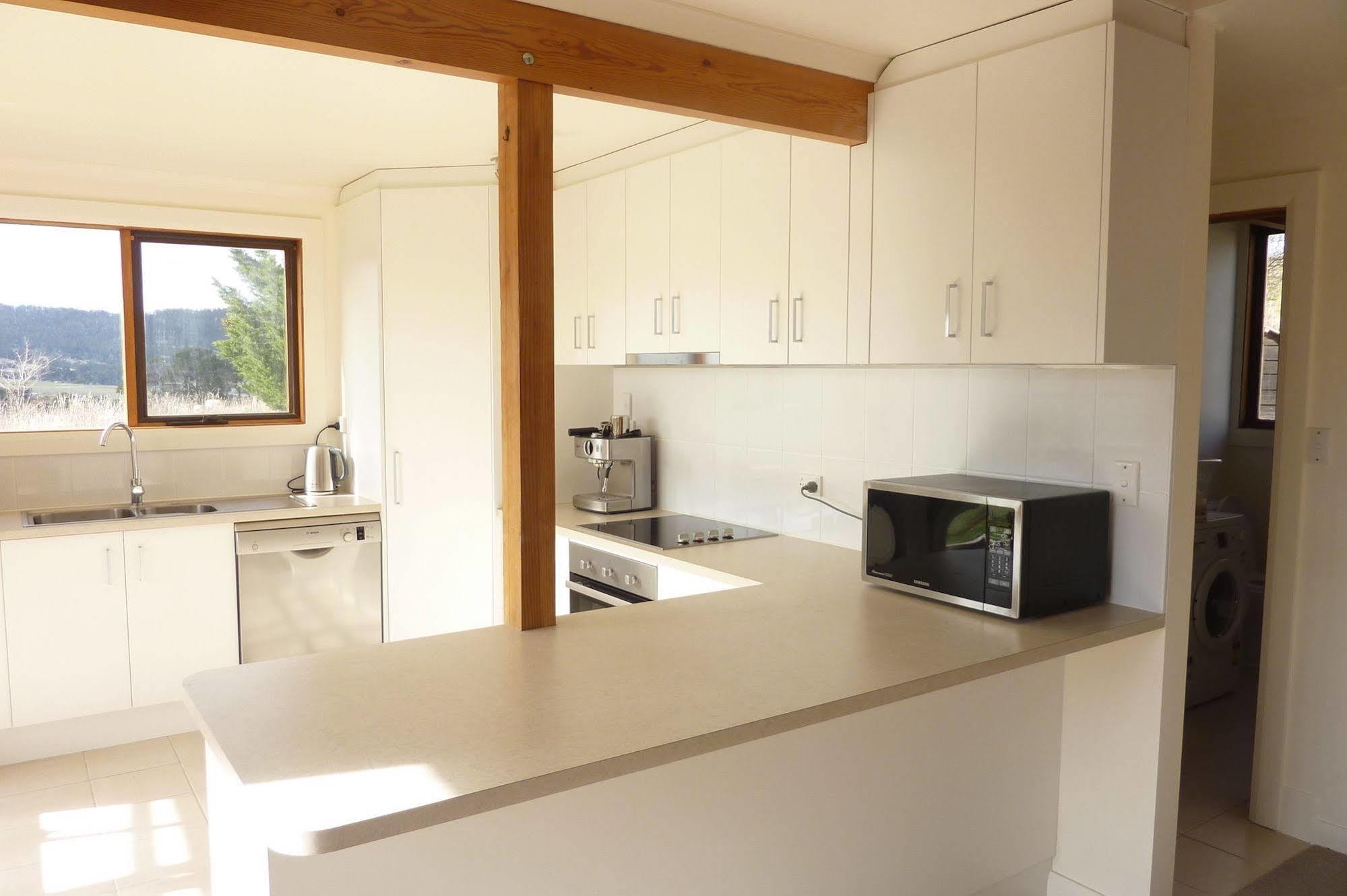Charles Reuben Estate Guest House โฮบาร์ต ภายนอก รูปภาพ